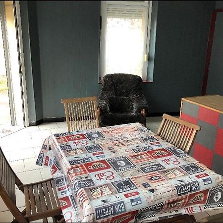 Le Studio De Tom Hirson 外观 照片